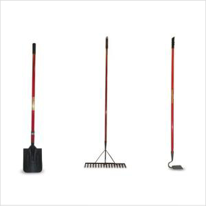 Rally Hoe Long Handle Red